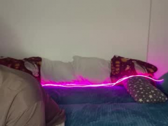 deeplookscouple webcam model stream image