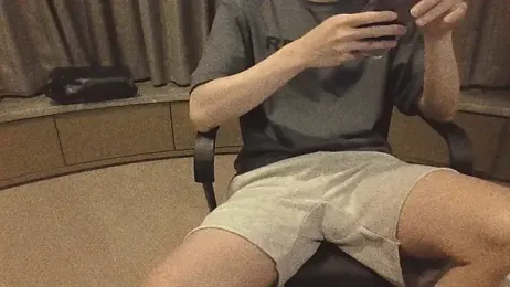 msk2004_06 webcam model stream image