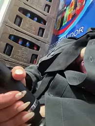 Alysson-- webcam model stream image