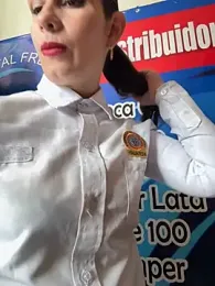 Alysson-- webcam stripchat model stream image