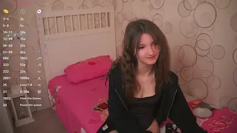 DongMolt webcam model stream image