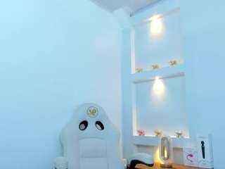 zenda-evans webcam model stream image