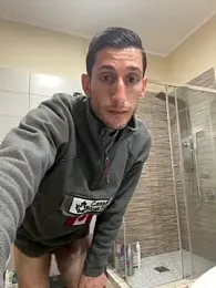 Gionnytav webcam model stream image