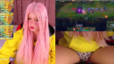 LilaPop_ webcam model stream image