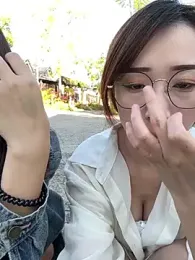 202509yoyo webcam model stream image