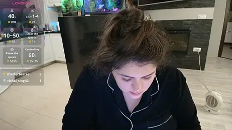 Layla- webcam stripchat model stream image