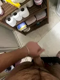 AkinXL webcam model stream image