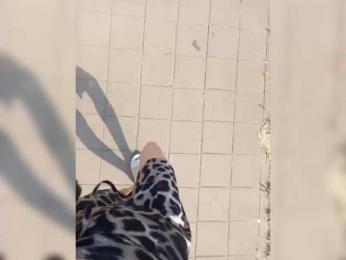 Lelikiss8 webcam model stream image