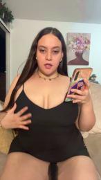 girlcurvysexy webcam model stream image
