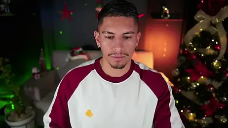 Aaronfox_x webcam model stream image