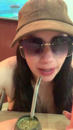 hotcurvi1 webcam model stream image