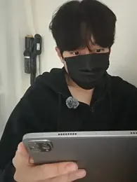 minggu_9811 webcam model stream image