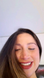 BruunaLove_ webcam model stream image