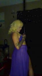 Kloie webcam model stream image