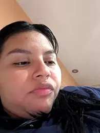 Hinae_ webcam model stream image