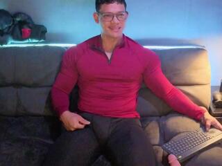 Jones Blaze webcam model stream image
