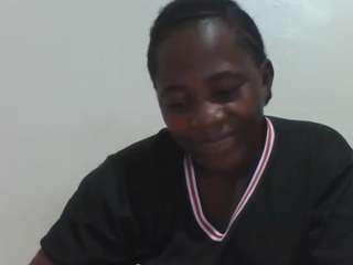 minahsmiles webcam model stream image