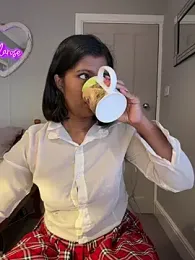 Melarose82 webcam stripchat model stream image