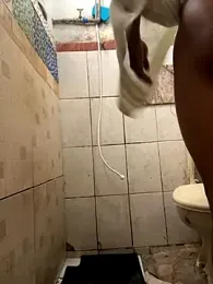 Guilps webcam model stream image