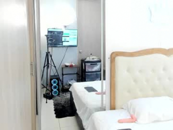 hot_versx_ webcam model stream image