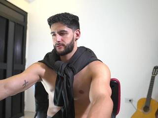 Saimon Jordan webcam model stream image