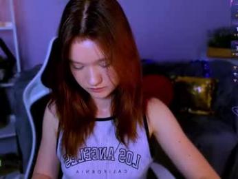 queen_tasty webcam model stream image