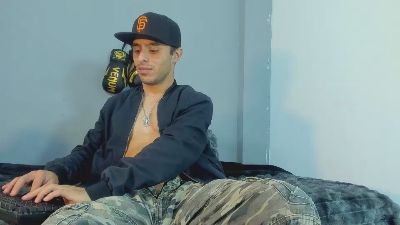 x_harold_x webcam cam4 model stream image