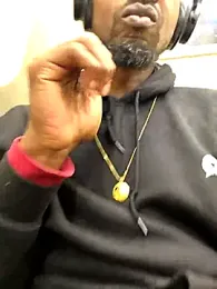 Judah_LyonZ webcam model stream image