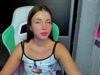 kira_moon_1 webcam model stream image