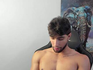 Emmet Collins webcam model stream image