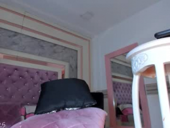 aliciamoorex webcam model stream image