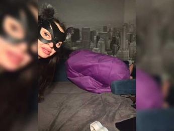 dominik1305aa webcam model stream image