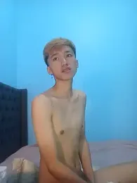 Fem_phiLboy69 webcam stripchat model stream image