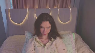 LeotaZehnder webcam model stream image