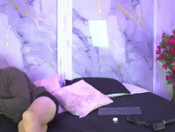 vanilla_hot_ webcam model stream image