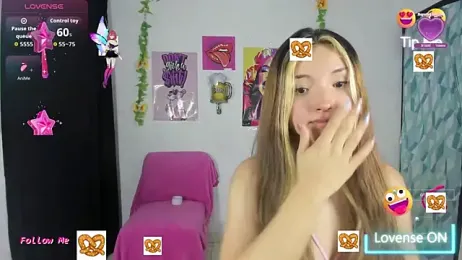 Alice_bloom_ webcam stripchat model stream image