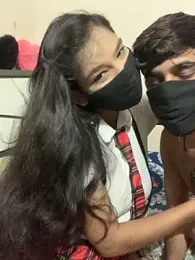 hottiess69 webcam model stream image