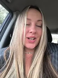 Mona_Plus webcam stripchat model stream image