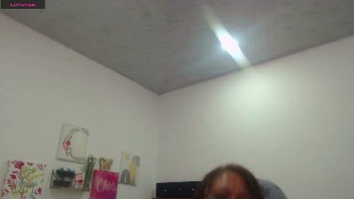 BustyXMilf webcam model stream image