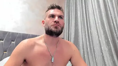 10in_deluxe webcam stripchat model stream image