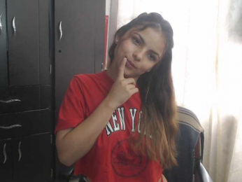 Ross-ella webcam model stream image