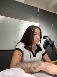 Alyha_Cortes webcam model stream image