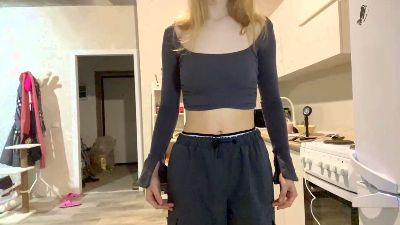 CandraBealmear webcam model stream image