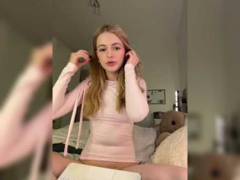 duloveli webcam model stream image