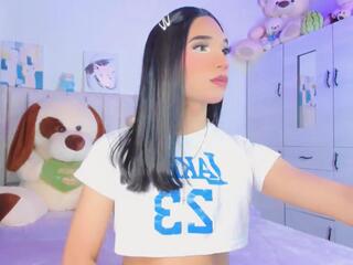 Monique Prince webcam model stream image