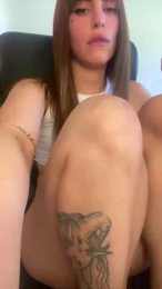 Sharoonbloom webcam model stream image