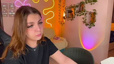 RobertAndLinela webcam model stream image