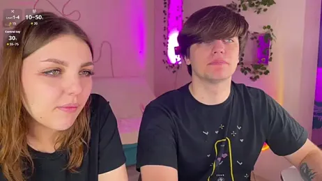 RobertAndLinela webcam model stream image