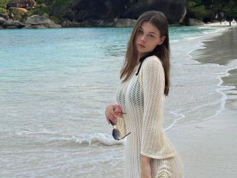 JenetteKotzur webcam model stream image