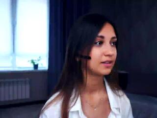 Tate Broadhurst webcam model stream image